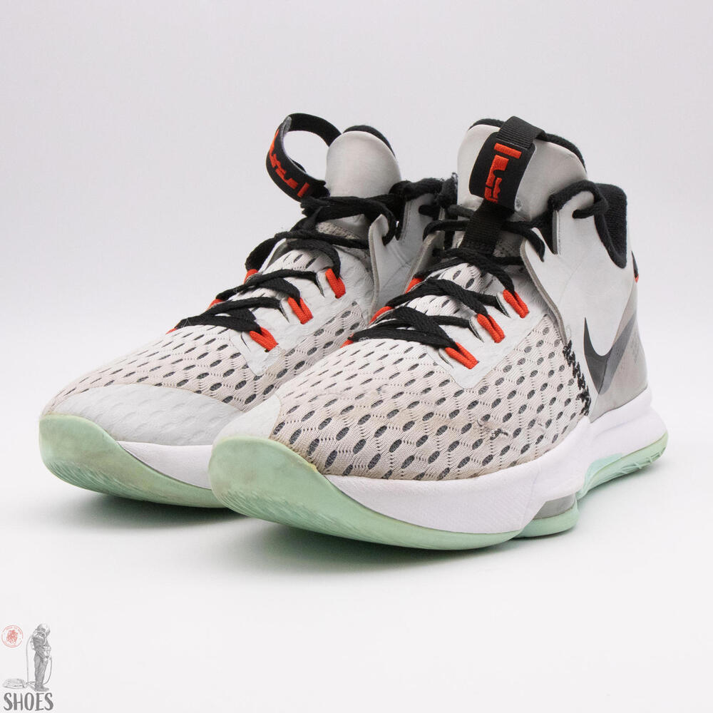Nike LeBron Witness 5 Men's 'Pure Platinum Light Dew' Size 9.5 - Picture 4 of 13